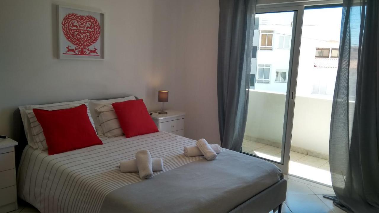 Apartamentos Monica Quarteira Εξωτερικό φωτογραφία