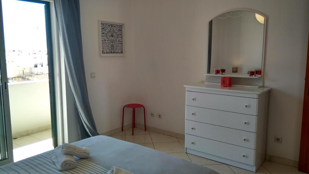 Apartamentos Monica Quarteira Εξωτερικό φωτογραφία